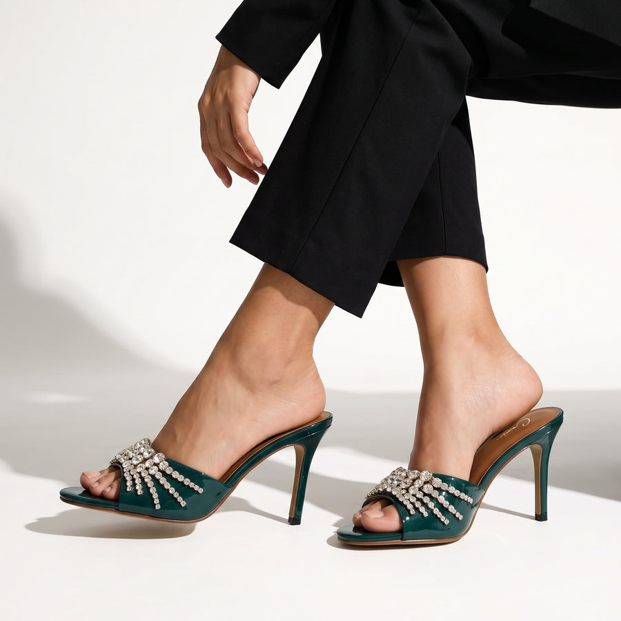 DAPHNE GREEN